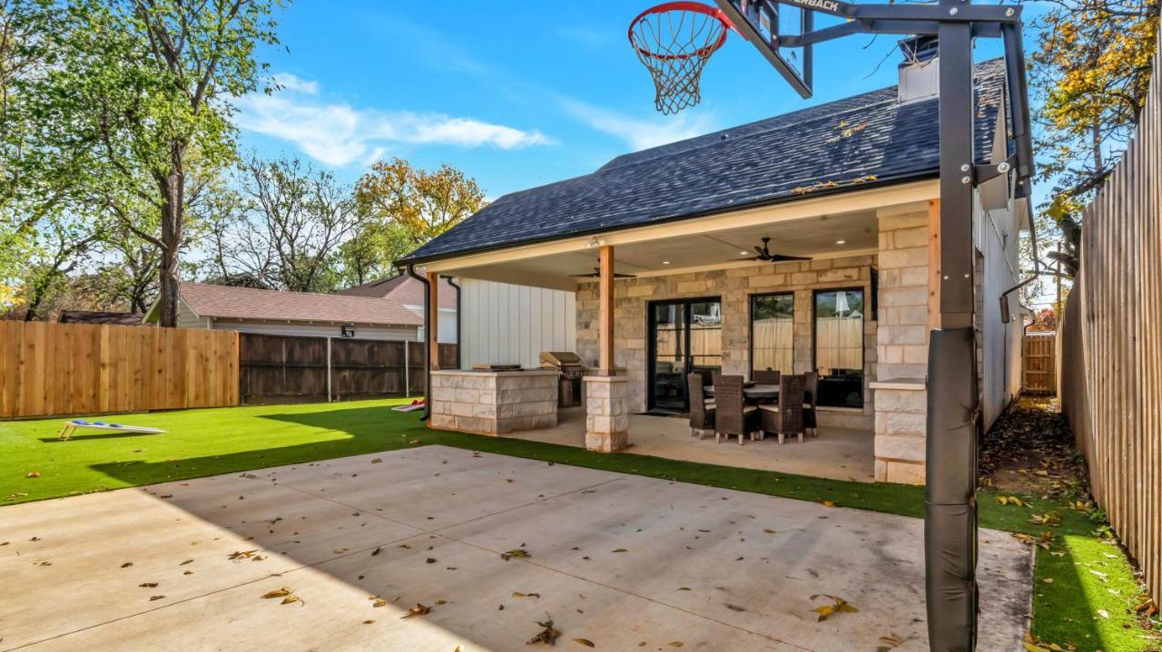 Luxury Gameroom/Basketball Hoop อาร์ลิงตัน ภายนอก รูปภาพ